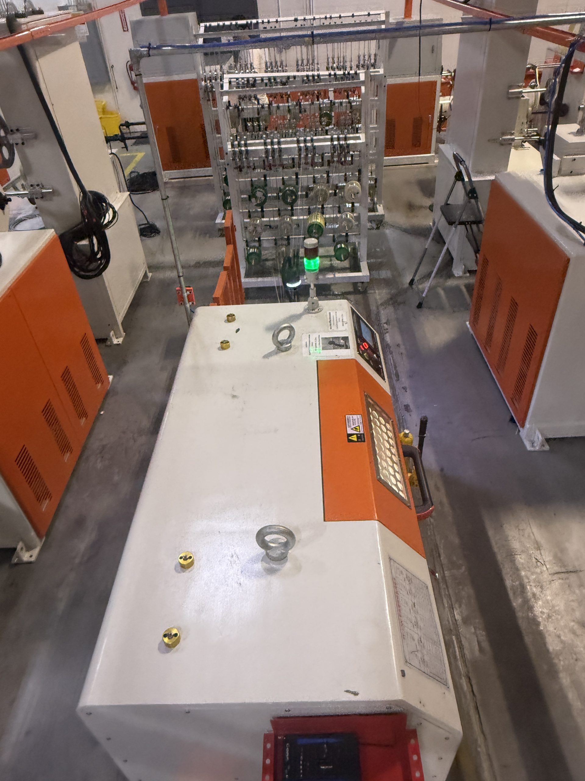 Bunching machine overview on the factory floor